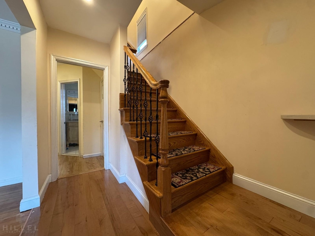 8148 192nd Street - Photo 10