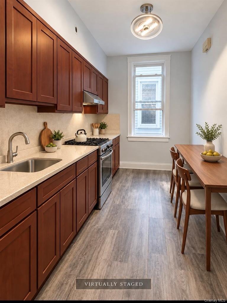 7103 69th Street - Photo 2