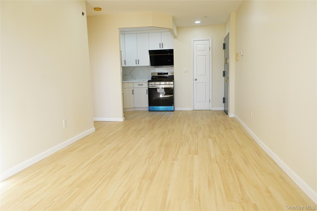 41-35 67th Street - Photo 5