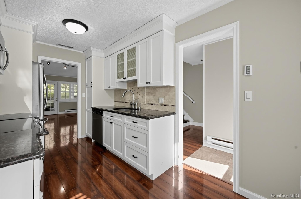 175 Heritage Hills - Photo 2