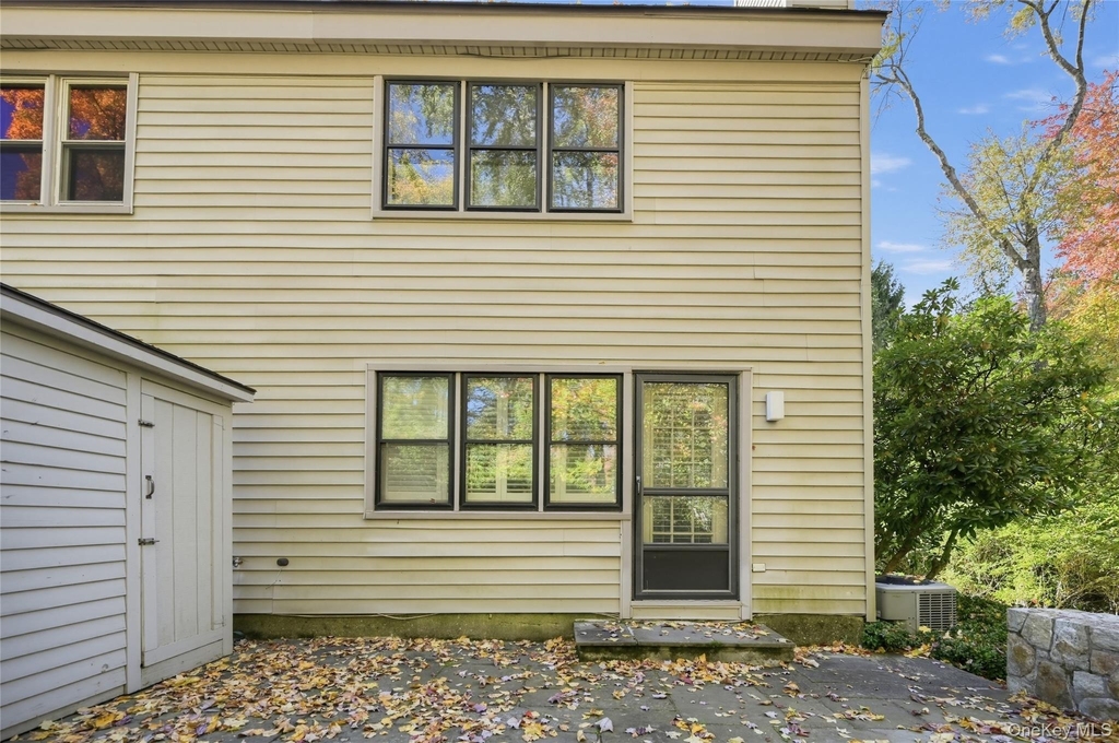 175 Heritage Hills - Photo 13
