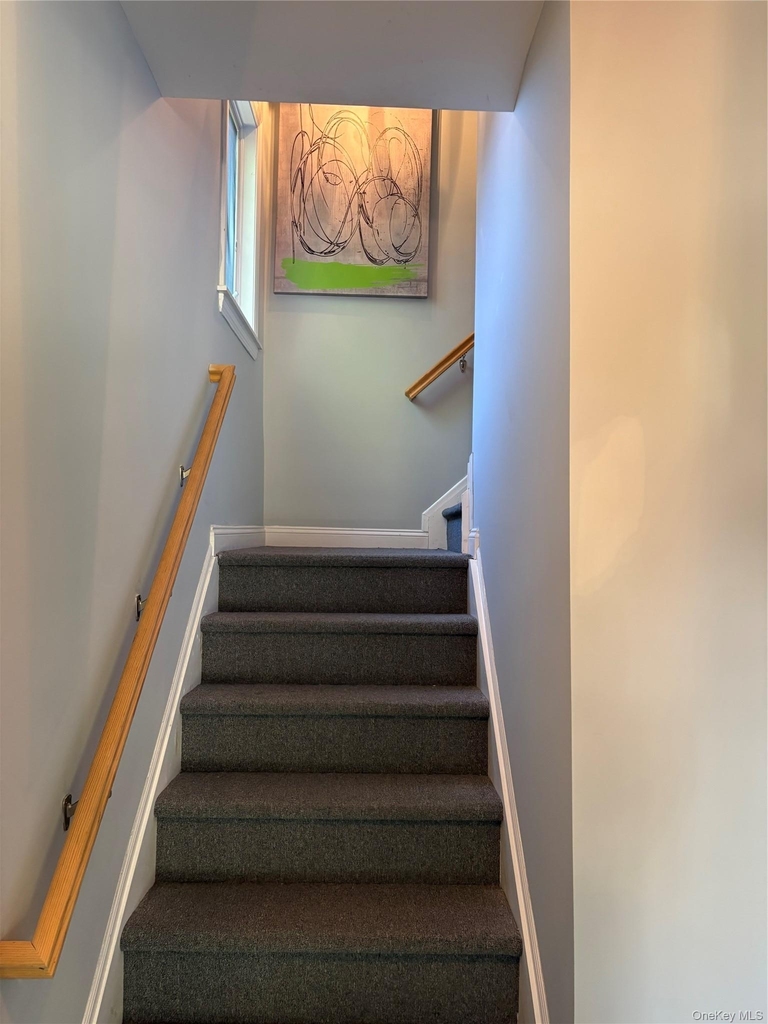 37 Lincoln Court - Photo 1