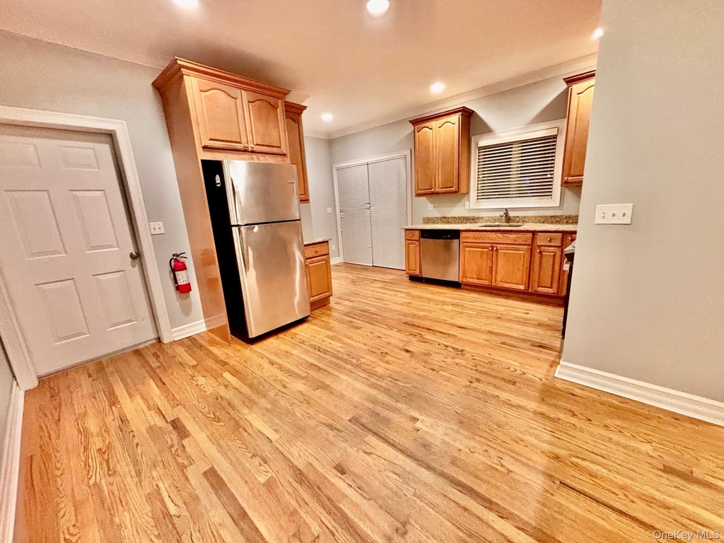 1 Owen Street - Photo 15