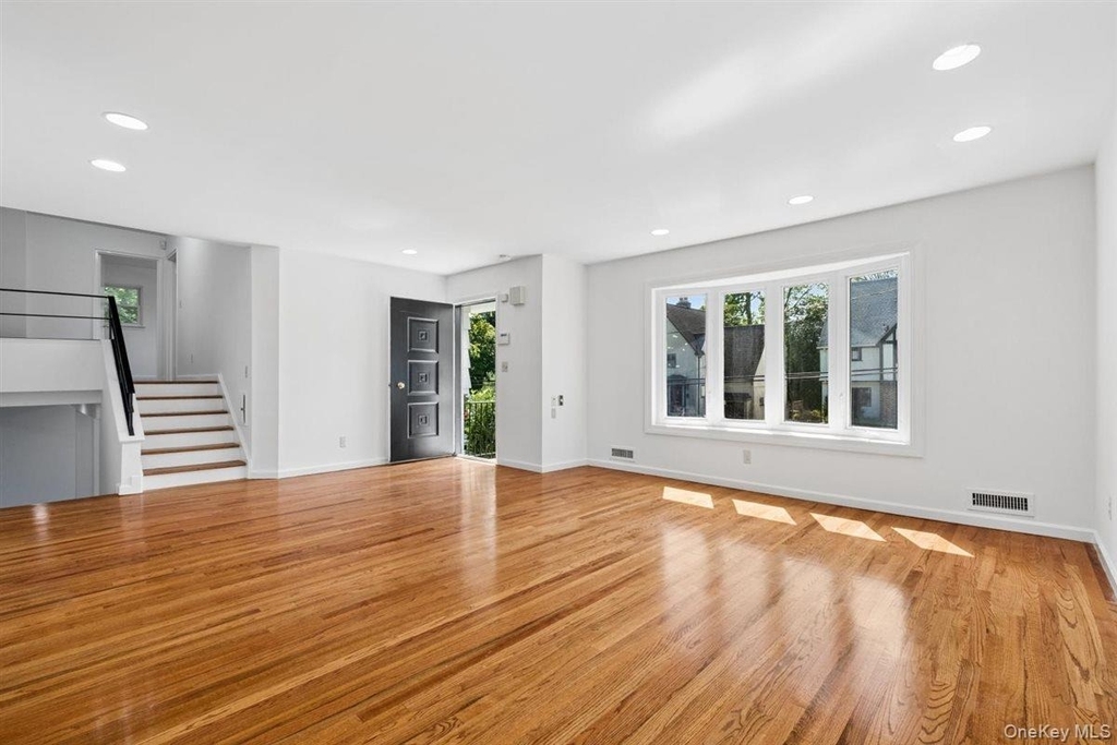 36 Chatham Road - Photo 1