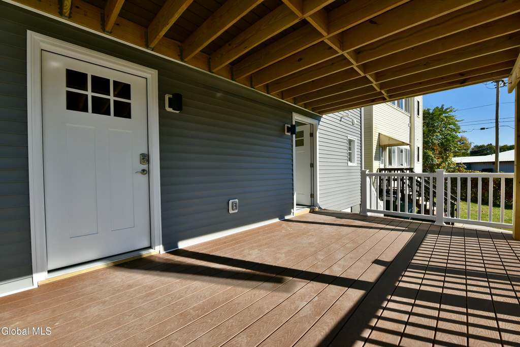64 Burton Avenue - Photo 1