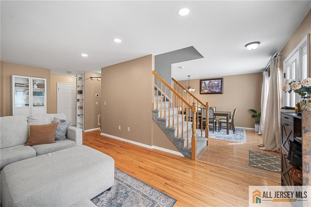 364 Bowler Court - Photo 2