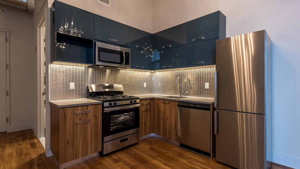 372 Kosciuszko St - Photo 5