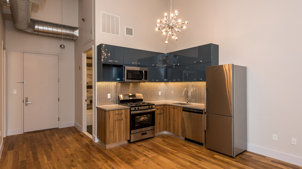 372 Kosciuszko St - Photo 15