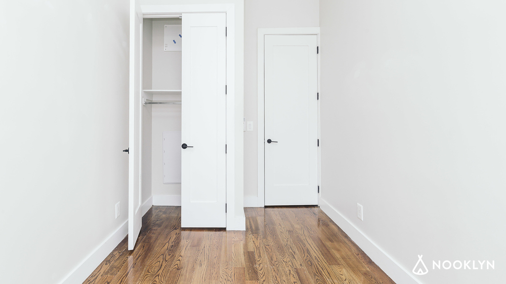 85 Graham Ave - Photo 9