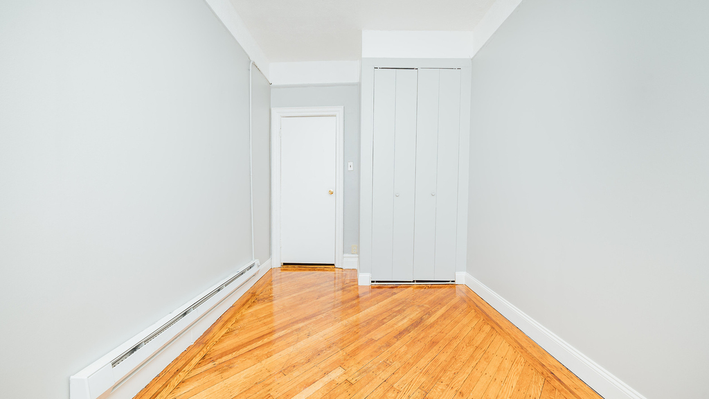 1625 Park Pl - Photo 3