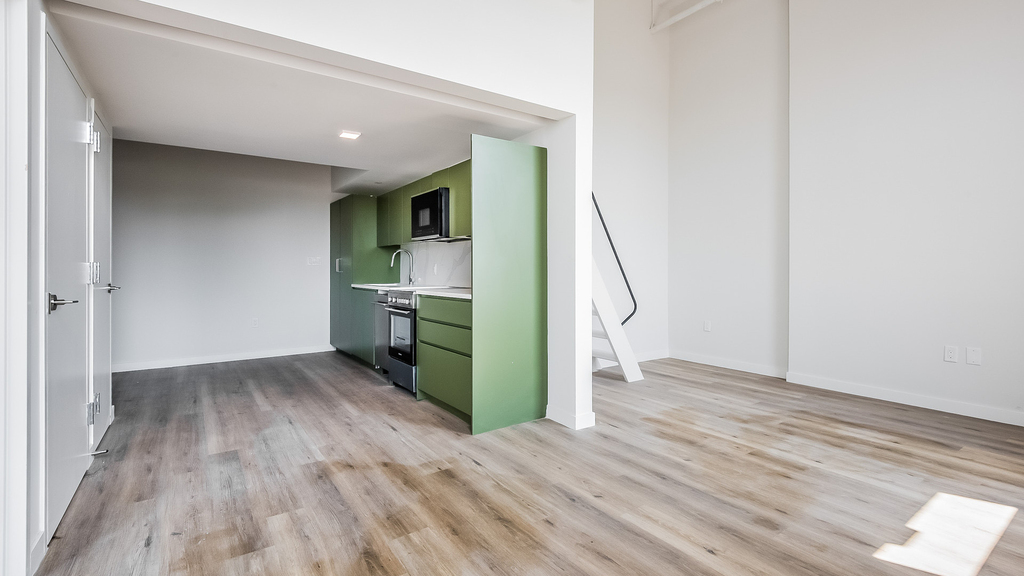 619 Throop Ave - Photo 9