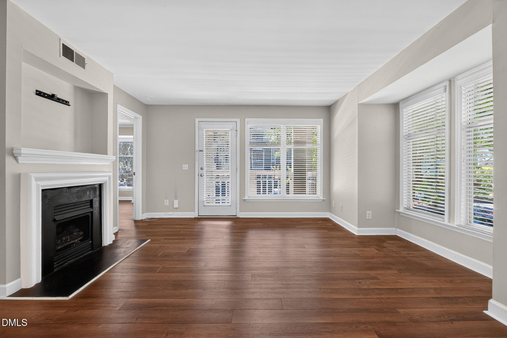 1021 Nicholwood Drive - Photo 11