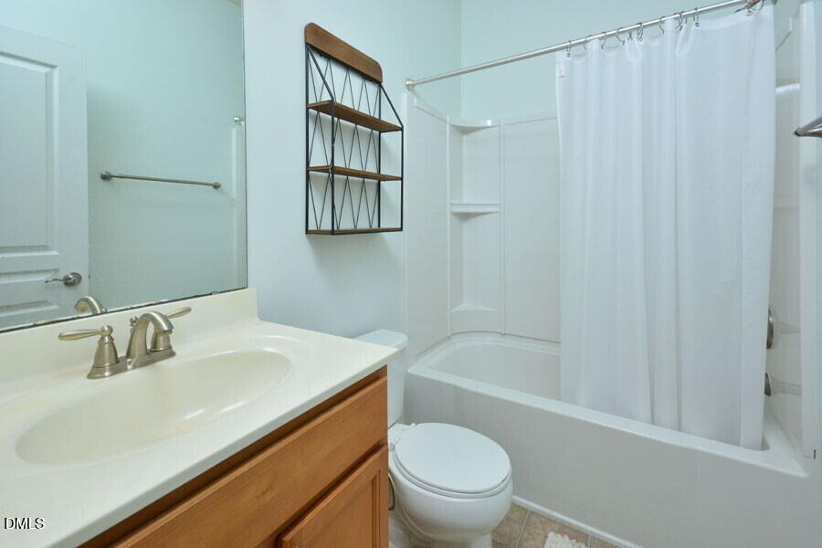 100 Stratford Lakes Drive - Photo 34