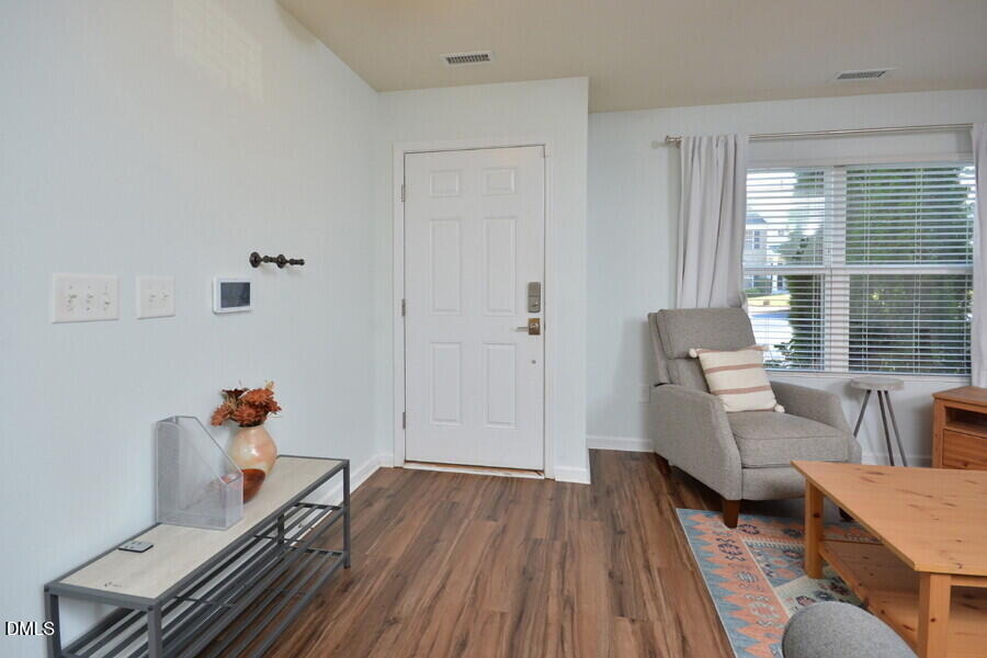 100 Stratford Lakes Drive - Photo 3