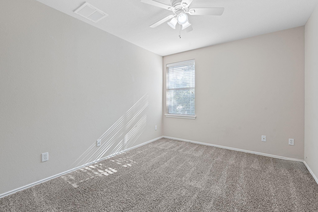 10512 Wylie Dr - Photo 14