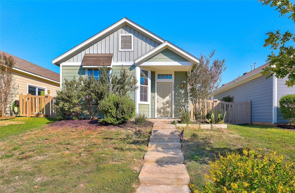 1244 Nevarez Dr - Photo 4