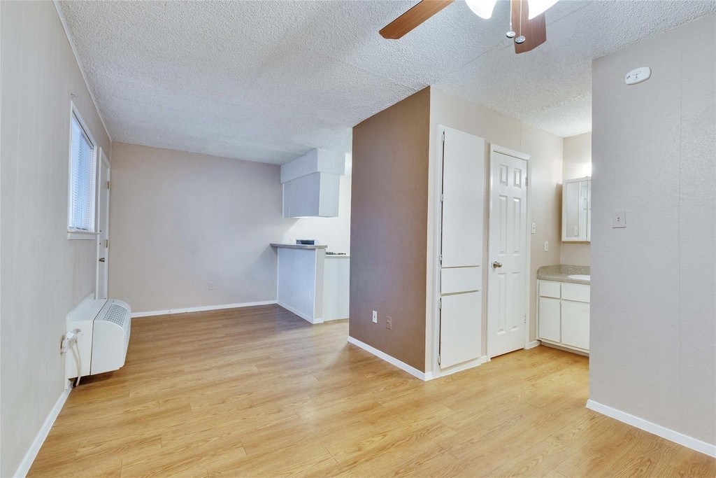 400 W 34th St - Photo 22