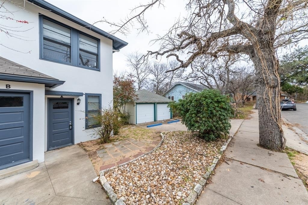 3111 Grooms St - Photo 8