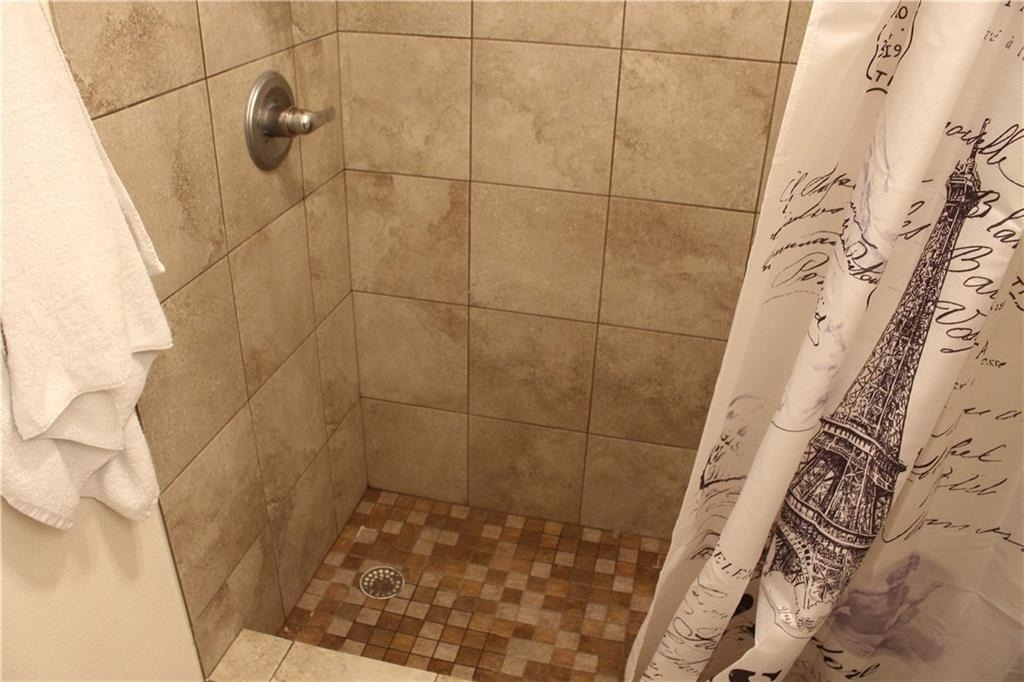 706 W 24th St - Photo 17