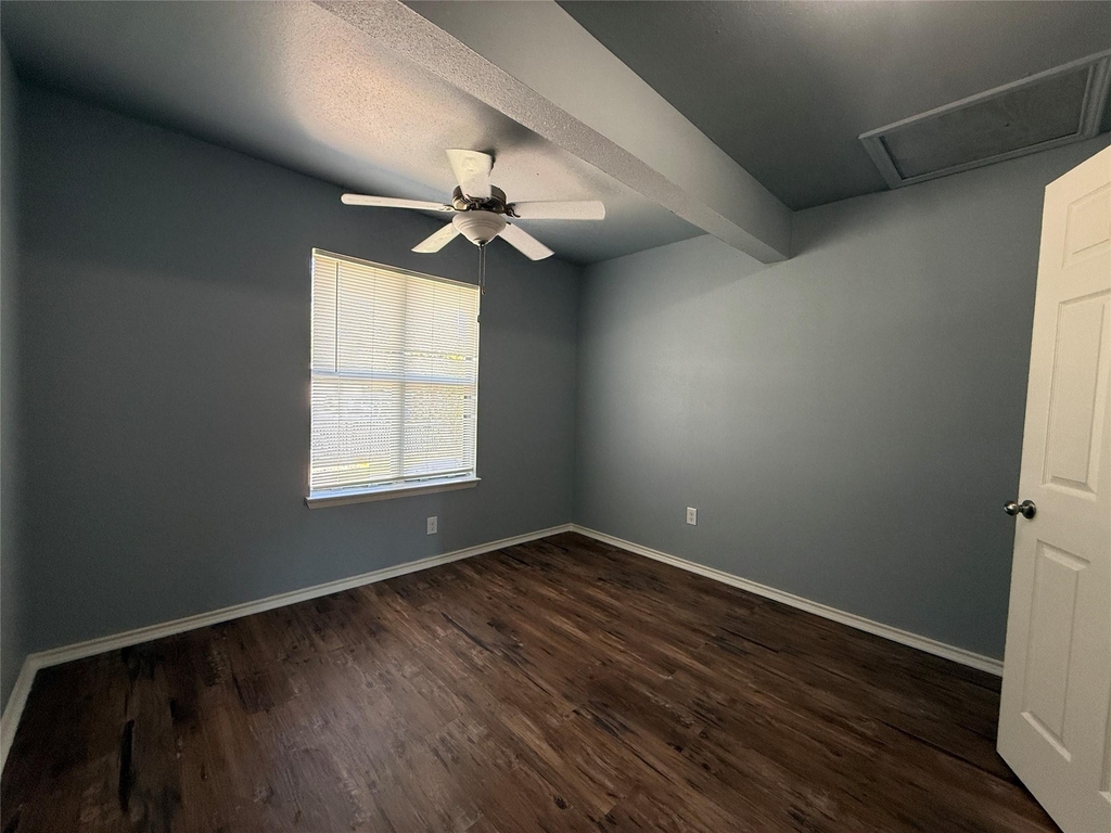 302 Patton Dr - Photo 13