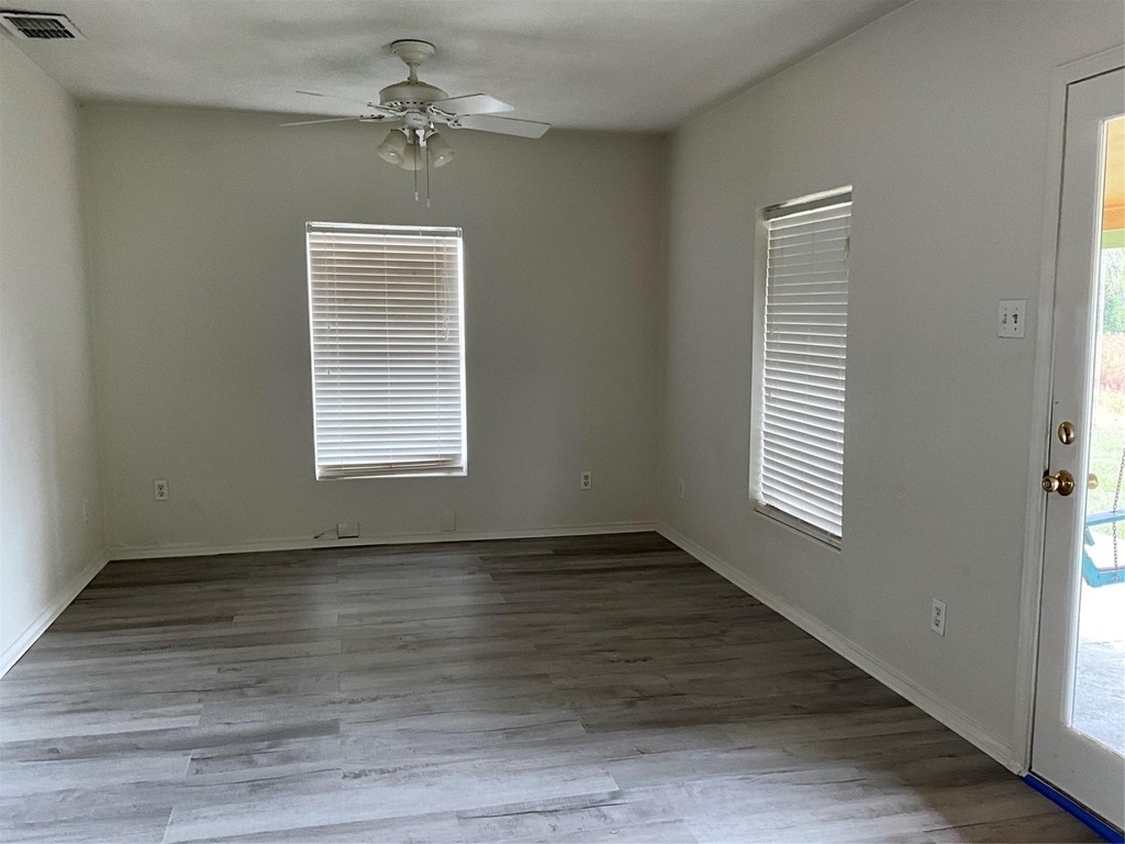 114 Shore Front Dr - Photo 13