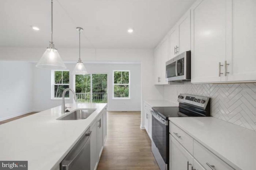 74 Abbott Way - Photo 8