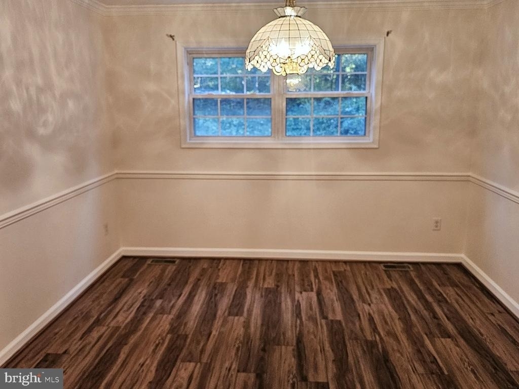 494 Crystal Lane - Photo 5