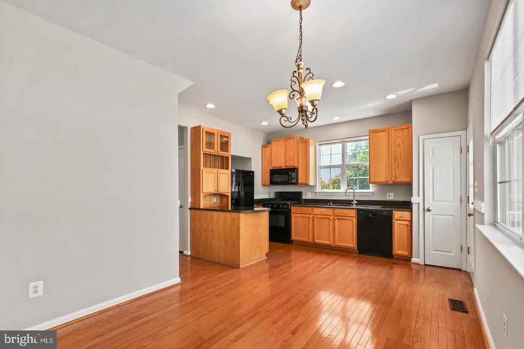 12494 Iona Sound Drive - Photo 19