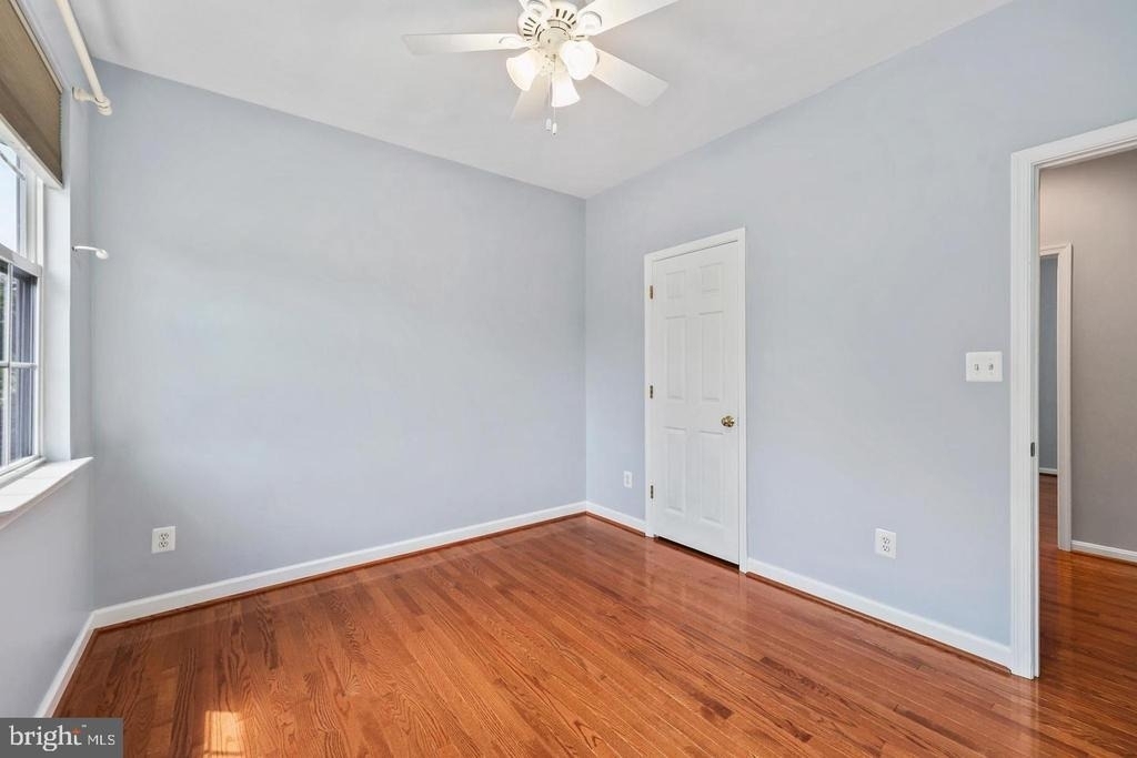 12494 Iona Sound Drive - Photo 31