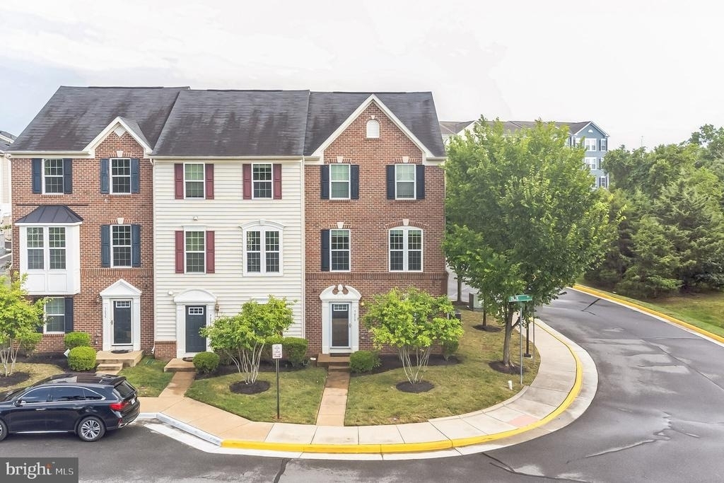 7039 Trek Way - Photo 4