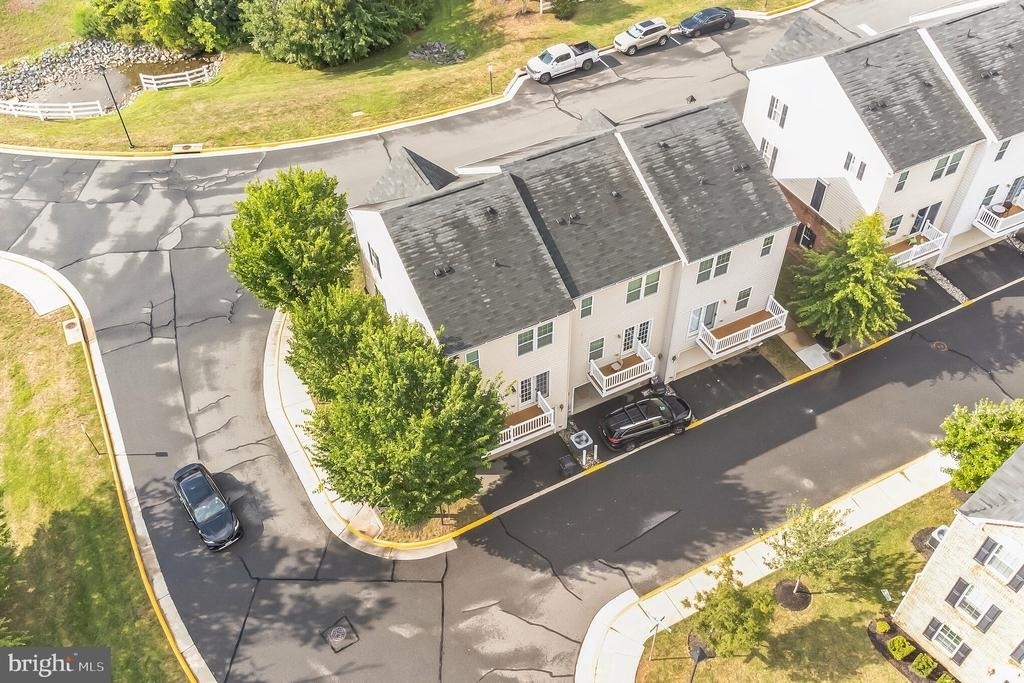 7039 Trek Way - Photo 15