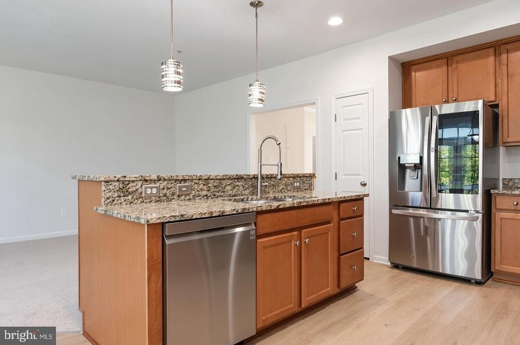 2625 Eastbourne Drive - Photo 10