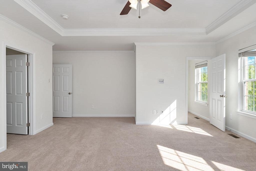 2625 Eastbourne Drive - Photo 20