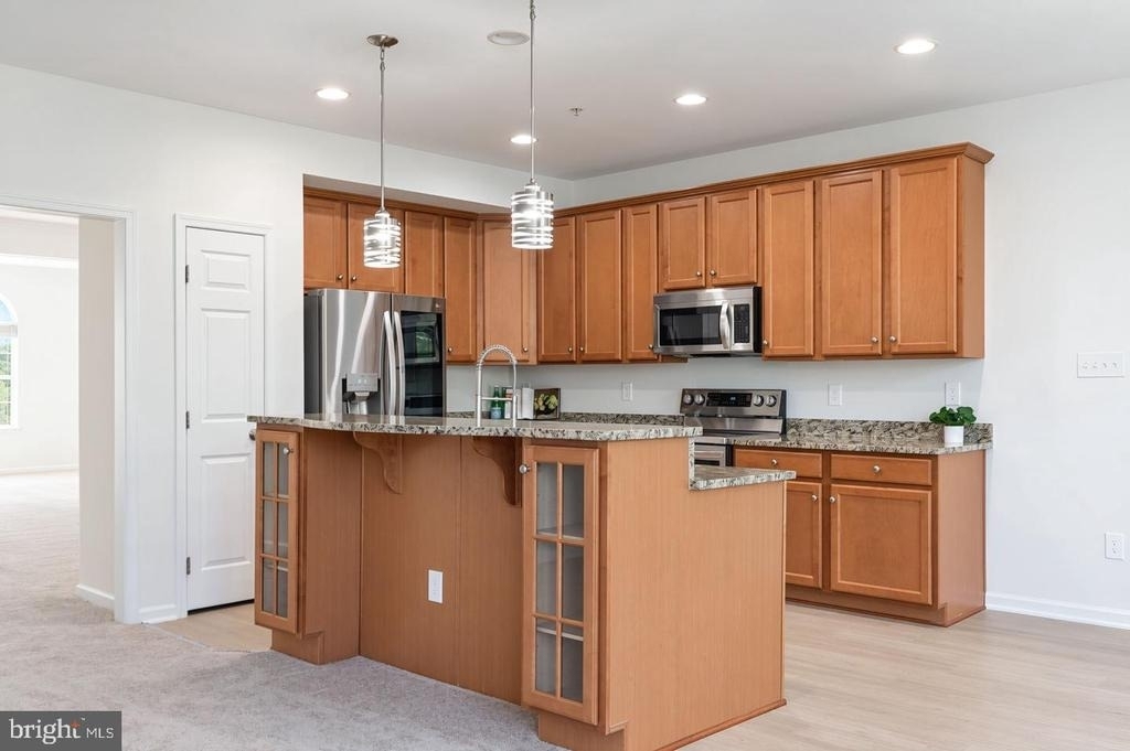 2625 Eastbourne Drive - Photo 7