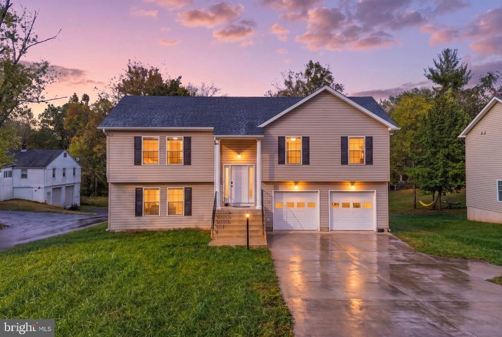 8112 Leland Road - Photo 1