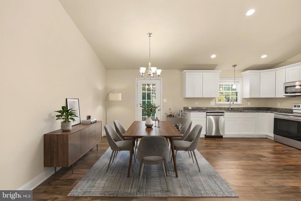 8112 Leland Road - Photo 11