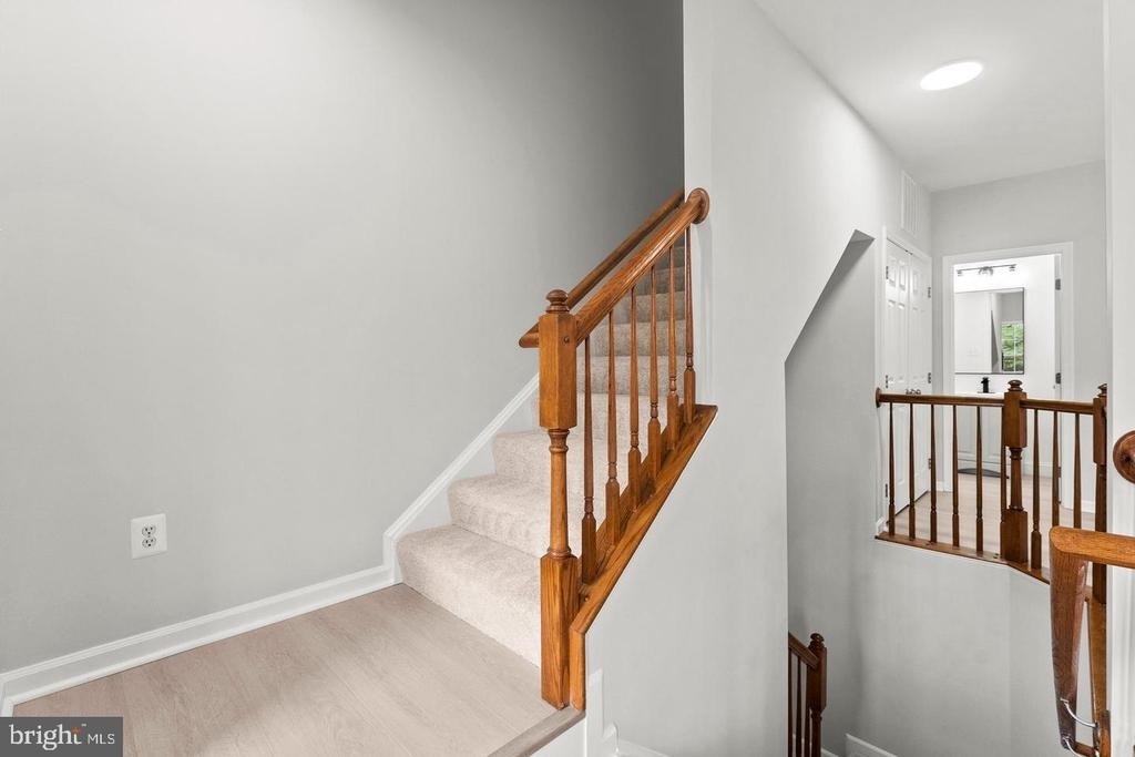 2370 Merseyside Drive - Photo 8