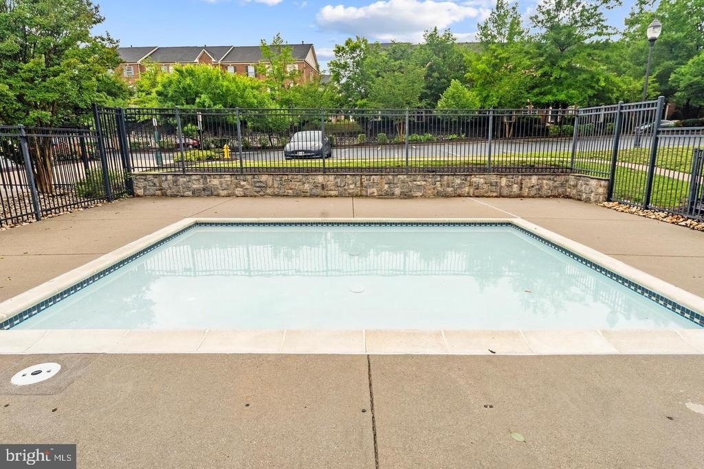 2370 Merseyside Drive - Photo 65