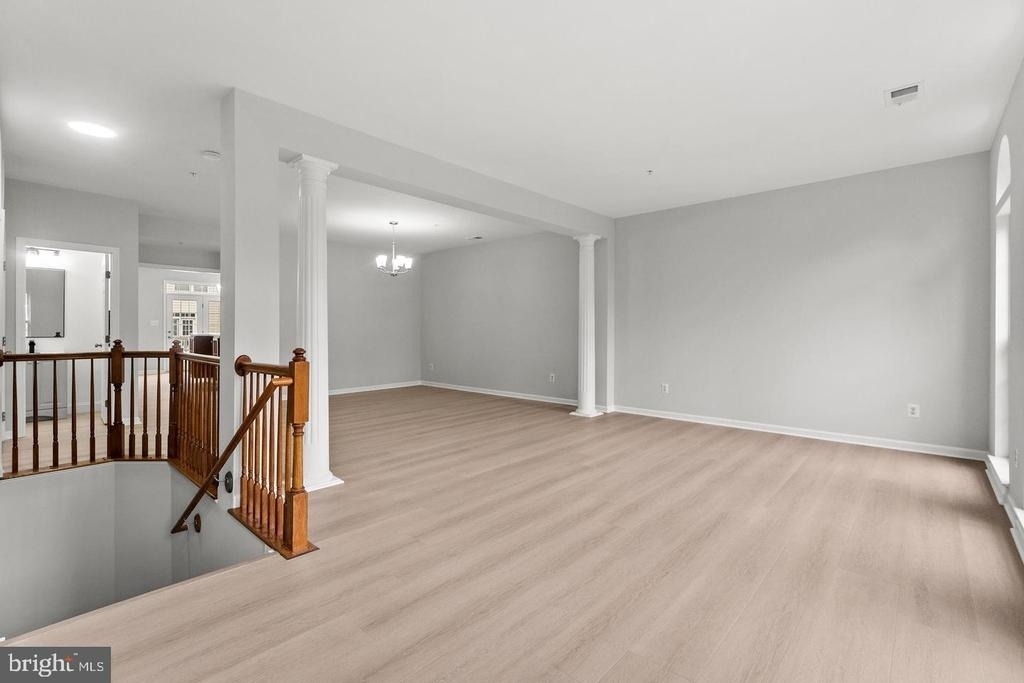 2370 Merseyside Drive - Photo 7