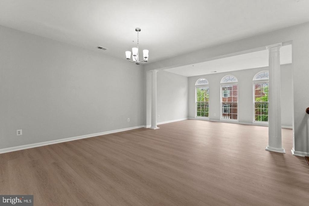 2370 Merseyside Drive - Photo 15