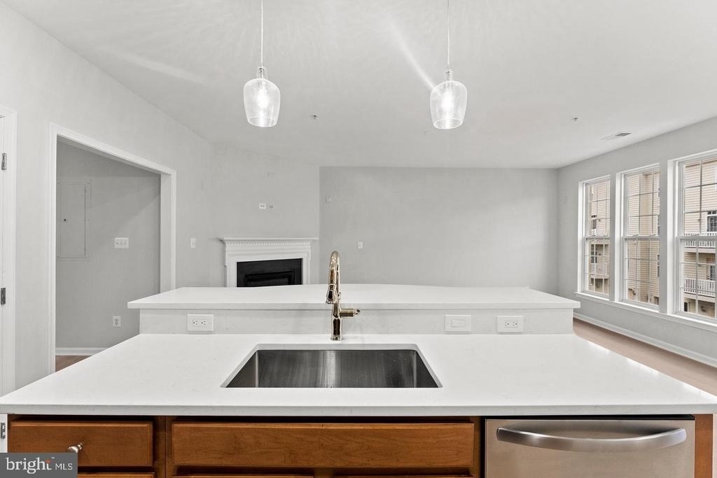 2370 Merseyside Drive - Photo 31
