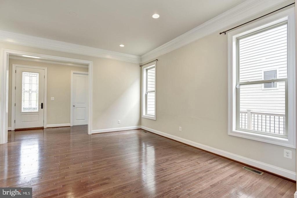 20728 Jennifer Ann Drive - Photo 3
