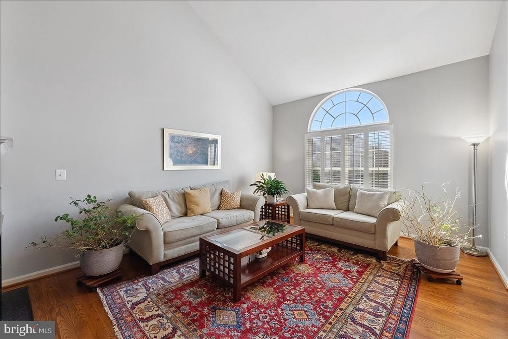 44462 Tyrone Terrace - Photo 5