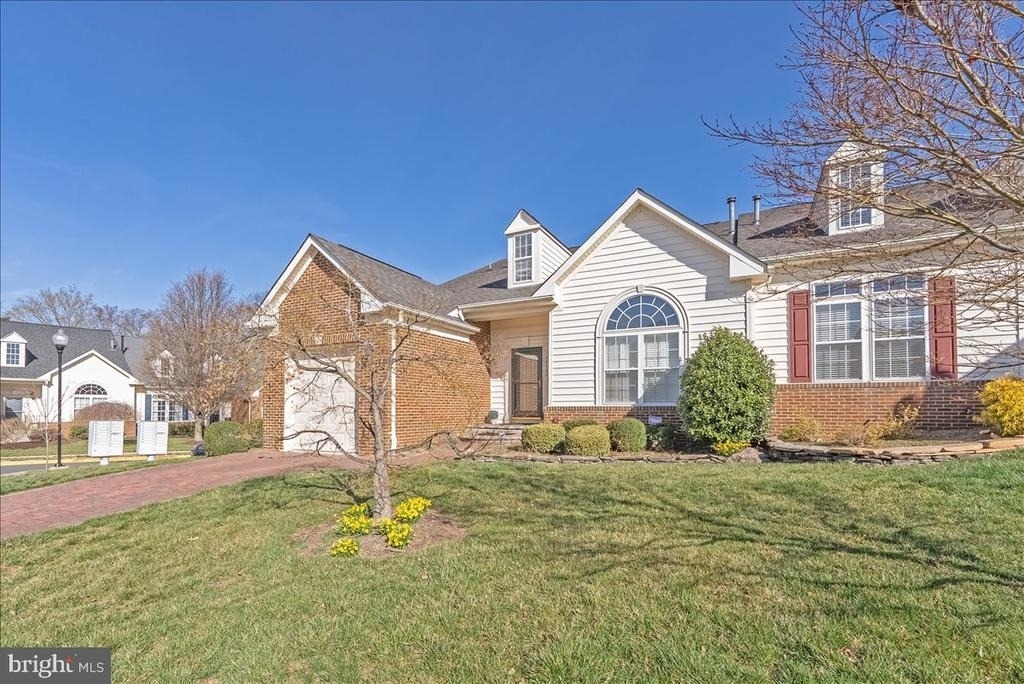 44462 Tyrone Terrace - Photo 2
