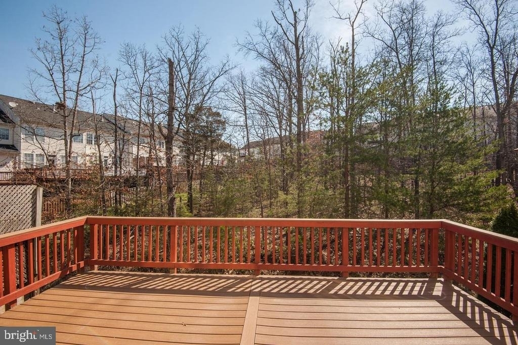 18818 Silverwood Terrace - Photo 17