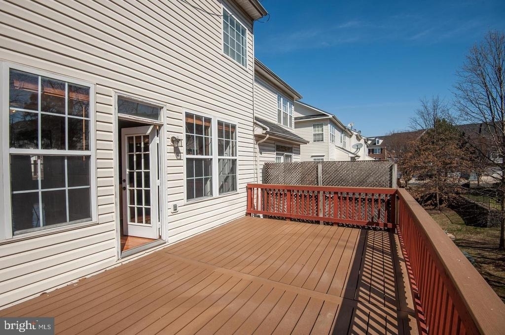 18818 Silverwood Terrace - Photo 19