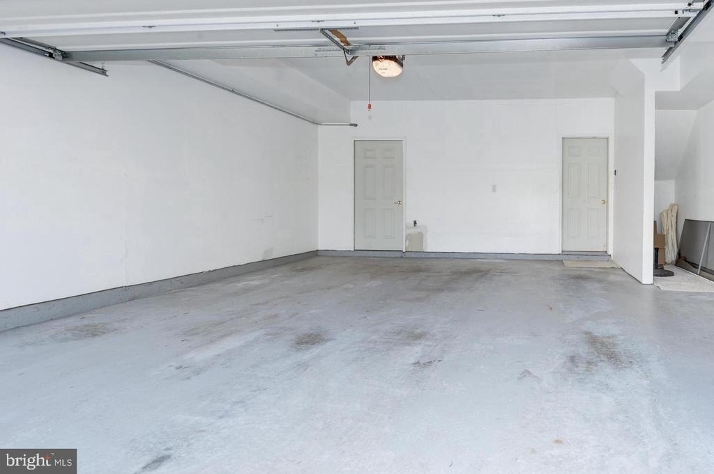 18818 Silverwood Terrace - Photo 45