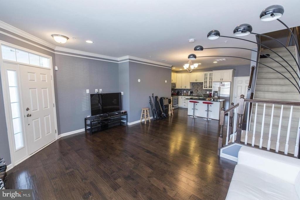 23458 Belvoir Woods Terrace - Photo 3