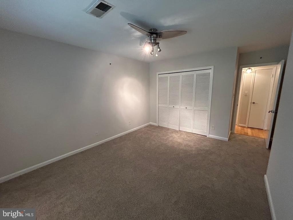 3175 Summit Square Drive - Photo 10
