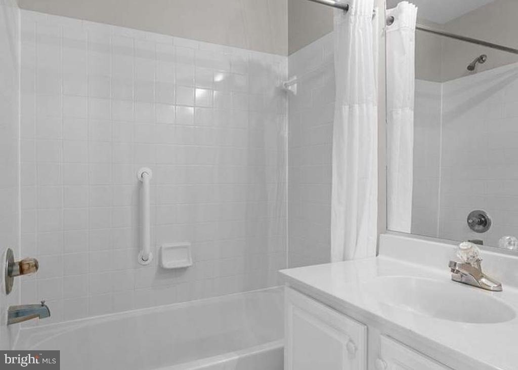 11844 Breton Court - Photo 12